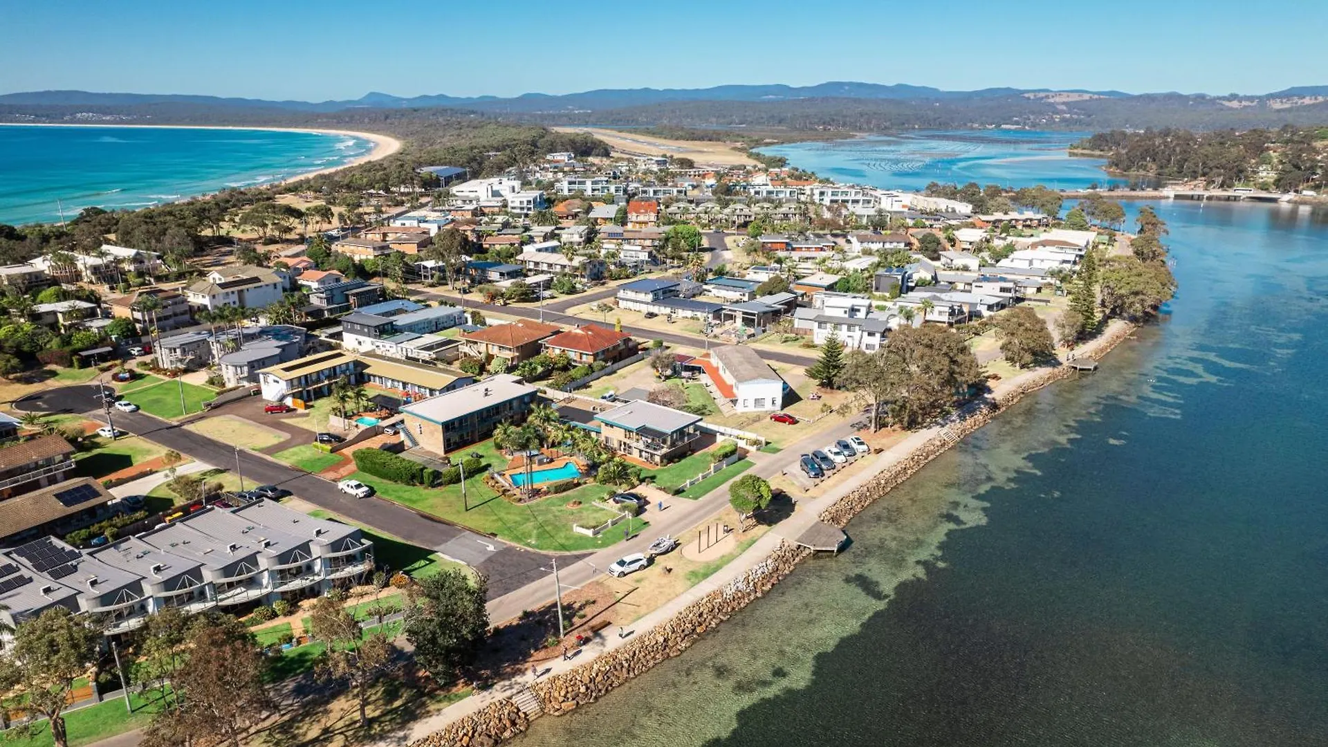 The Retreat Lakeside Merimbula Aparthotel